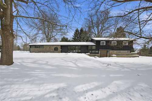 10500 Grubbs Rd, Wexford, PA, 15090-9424 | Card Image