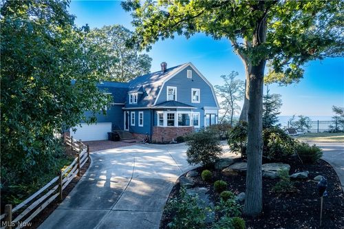 26534 Lake Rd, Bay Village, OH, 44140-2259 | Card Image