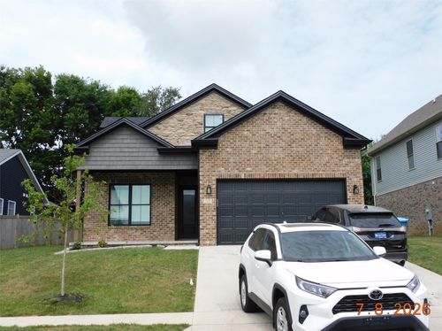 135 Bill Perkins Ln, Georgetown, KY, 40324-8590 | Card Image