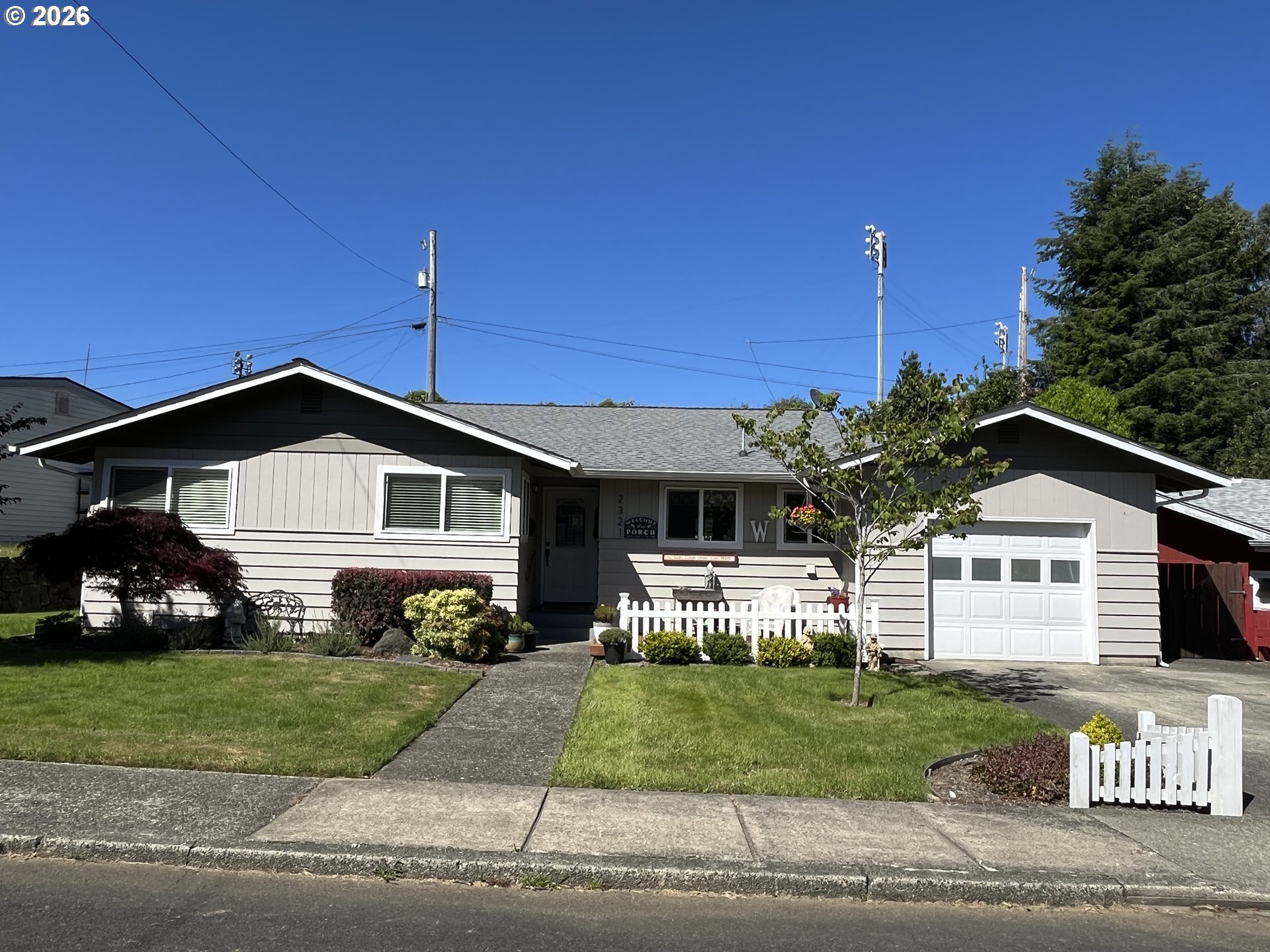 Residential in Reedsport