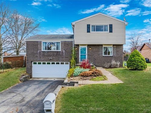 2202 Altaview Ave, Brookline, PA, 15226-1602 | Card Image