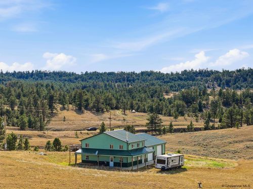 1228 Emigrant Hill Rd, Glendo, WY, 82213-8902 | Card Image