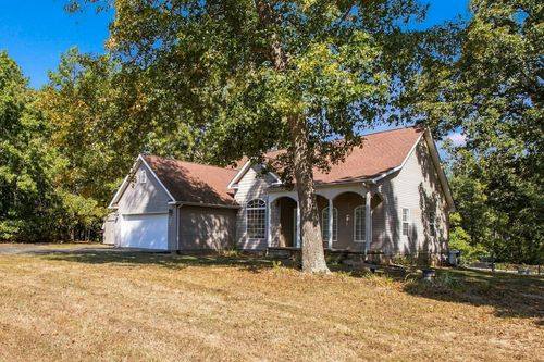 173 Mitchell St, Hohenwald, TN, 38462-3415 | Card Image