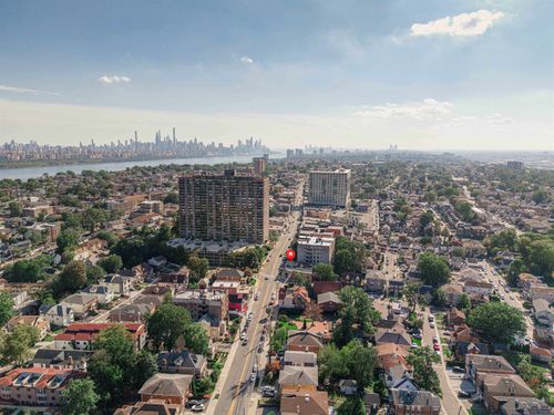 771 Anderson Ave, Cliffside Park, NJ, 07010-2108 | Card Image