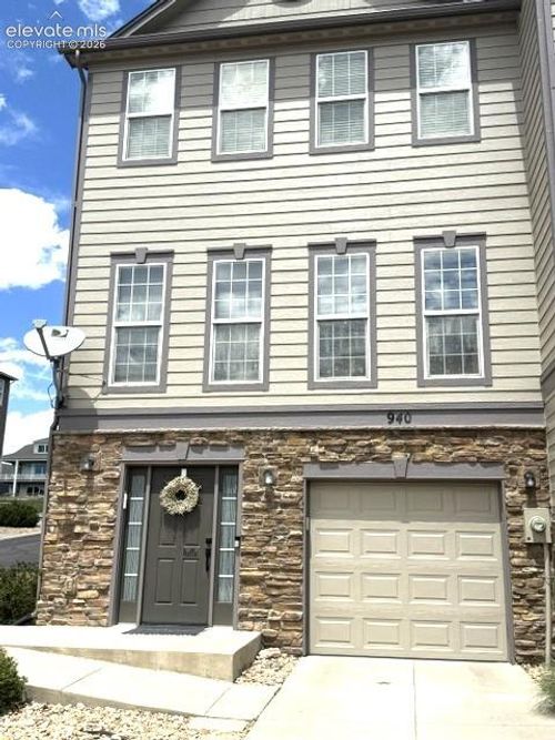 940 Burning Bush Pt, Monument, CO, 80132-8652 | Card Image