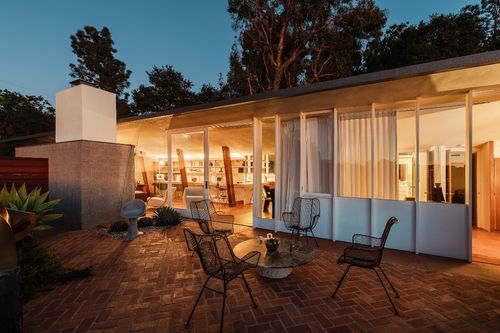 1430 Avon Ter, Los Angeles, CA, 90026-1908 | Card Image