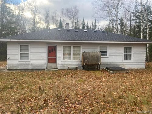 19204 Marlin Ln, Millersburg, MI, 49759 | Card Image