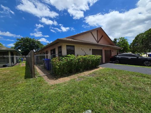 1213-1213 Sw 74th Ave, North Lauderdale, FL, 33068-3606 | Card Image