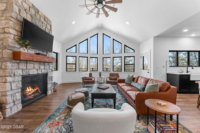485 Cedarledge Rd, House other with 6 bedrooms, 3 bathrooms and null parking in Lampe MO | Image 4