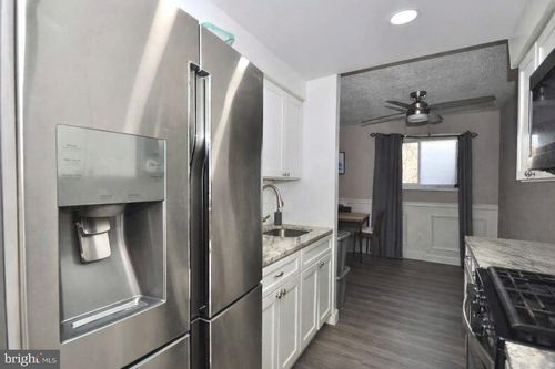 e2-110 Byberry Rd, PHILADELPHIA, PA, 19116-1921 | Card Image