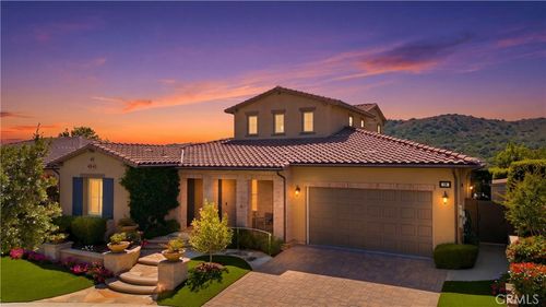 19 Entorno St, Rancho Mission Viejo, CA, 92694-1374 | Card Image