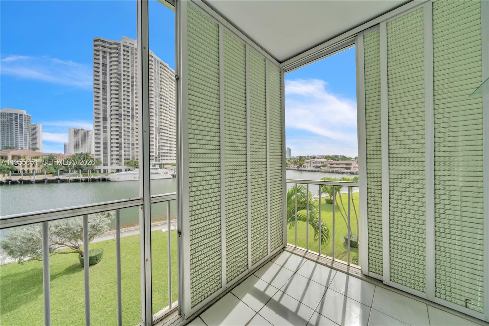 Residential Lease in Aventura 5