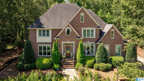 208 North Way, HOOVER, AL, 35242-7026 | Card Image