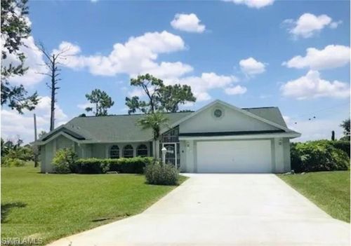 561 Foxcreek Dr, LEHIGH ACRES, FL, 33974-5965 | Card Image