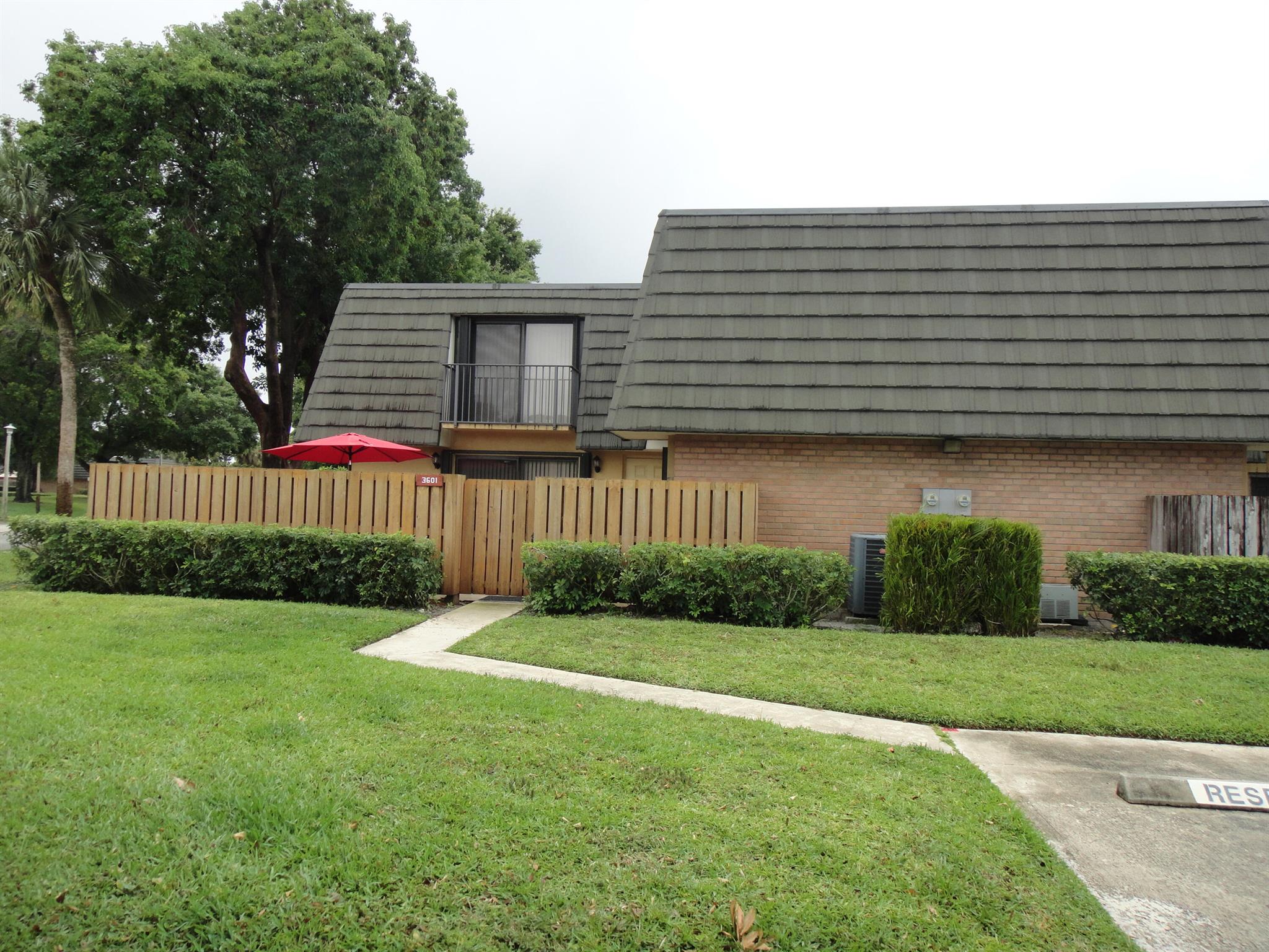 36th Way, West Palm Beach, FL 33407