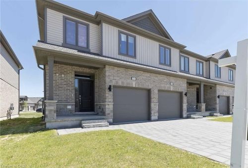 705 Chelton Rd, London, ON, N6M0J1 | Card Image