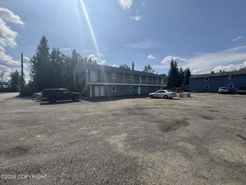 1901 Mary Ann St, Fairbanks, AK, 99701-6560 | Card Image