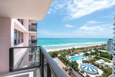 1407 - 5225 Collins Ave, Condo with 2 bedrooms, 2 bathrooms and null parking in Miami Beach FL | Image 1