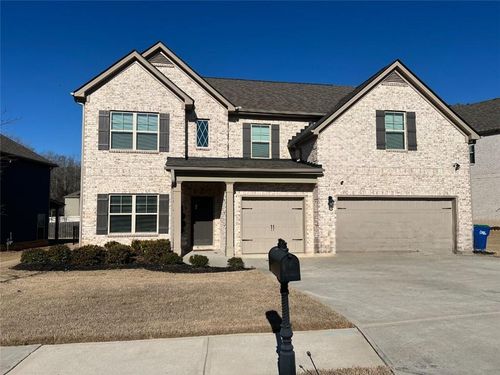 5676 Wyncreek Cir Sw, Atlanta, GA, 30331-8112 | Card Image