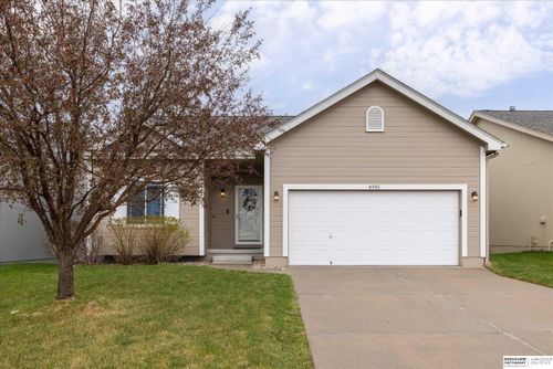 4981 S 190th Ave, Omaha, NE, 68135-3560 | Card Image
