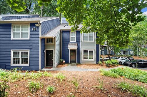 1384 N Crossing Dr Ne, Atlanta, GA, 30329-3571 | Card Image