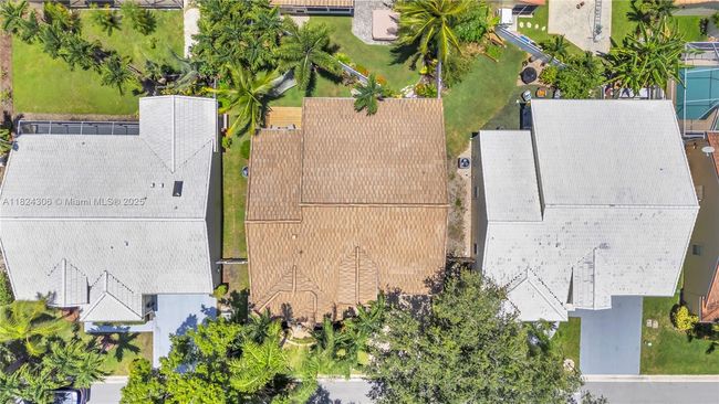10186 Balsa Way, House other with 3 bedrooms, 2 bathrooms and null parking in Palm Beach Gardens FL | Image 31