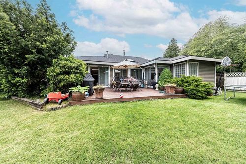 14636 18 Ave, Surrey, BC, V4A7R3 | Card Image