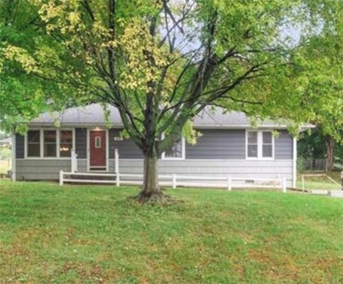 5416 Anah St, Saint Joseph, MO, 64504-1836 | Card Image