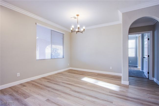8026 Sunset Creek St, House other with 3 bedrooms, 3 bathrooms and null parking in Las Vegas NV | Image 11