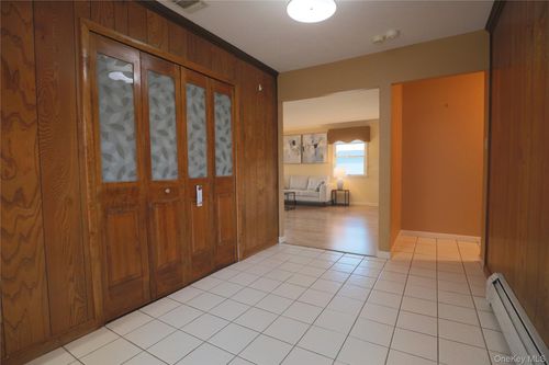 18 Strathmore Village Dr, South Setauket, NY, 11720-1230 | Card Image