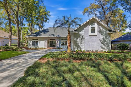 10226 49th Ln, GAINESVILLE, FL, 32608-7161 | Card Image