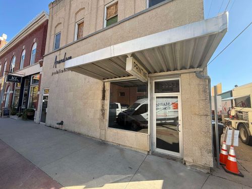 108 Washington Street, Decorah, IA, 52101 | Card Image