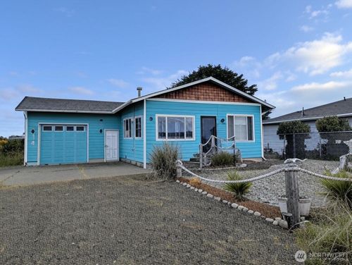 1399 Storm King Ave Sw, Ocean Shores, WA, 98569-9677 | Card Image