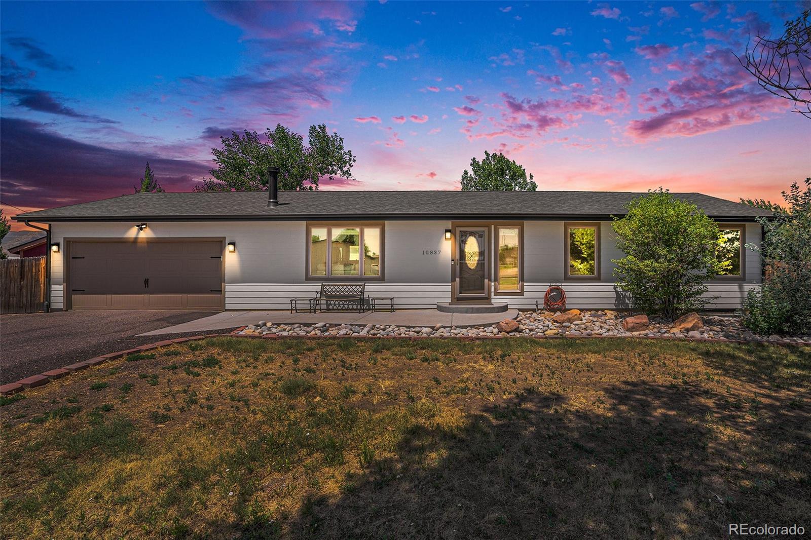 Rampart Ln, Littleton, CO 80125