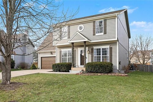 15950 S Avalon St, Olathe, KS, 66062-2792 | Card Image