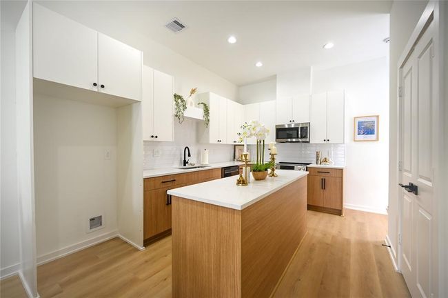 AB - 4009 New Orleans St, Home with 3 bedrooms, 2 bathrooms and null parking in Houston TX | Image 18