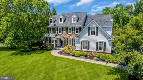 1734 Chantilly Ln, CHESTER SPRINGS, PA, 19425-1732 | Card Image
