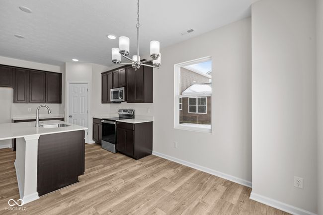 10109 Redwood Peak Ln, House other with 3 bedrooms, 2 bathrooms and null parking in Indianapolis IN | Image 8