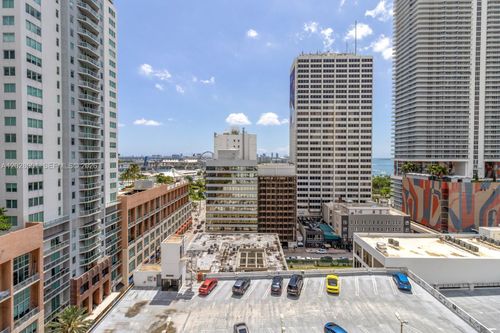 1402-133 Ne 2nd Ave, Miami, FL, 33132 | Card Image
