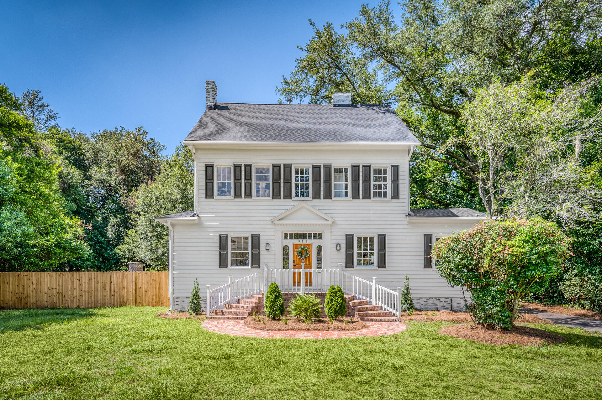Main St, Summerville, SC 29483