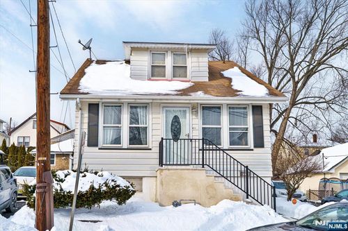 421 N 11th St, Prospect Park, NJ, 07508-2212 | Card Image