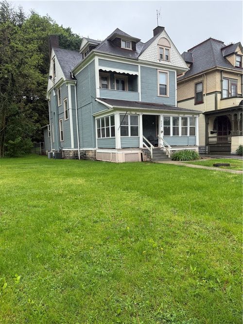 434 N Croton Ave, New Castle, PA, 16101-3549 | Card Image