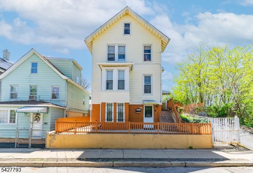 420 Mechanic St, Orange, NJ, 07050-2518 | Card Image