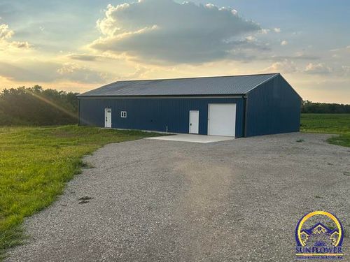 10594 186th St, Oskaloosa, KS, 66066 | Card Image