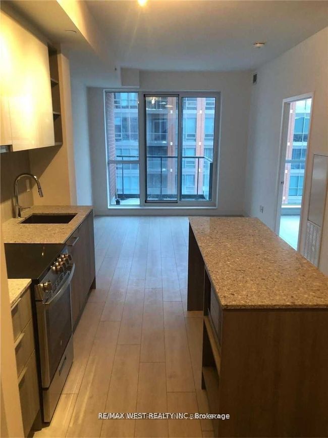 1419 - 31 Tippett Rd, Condo with 2 bedrooms, 1 bathrooms and 1 parking in Toronto ON | Image 8