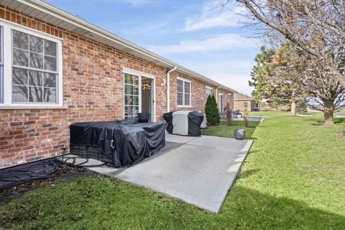 13824 W Mckenna Ct, Manhattan, IL, 60442-8014 | Card Image