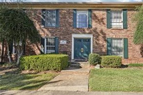 27-5560 Kingsport Dr, Atlanta, GA, 30342-1045 | Card Image