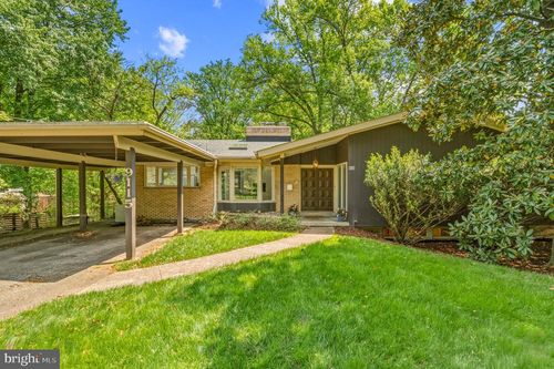 9115 Levelle Dr, CHEVY CHASE, MD, 20815-5663 | Card Image