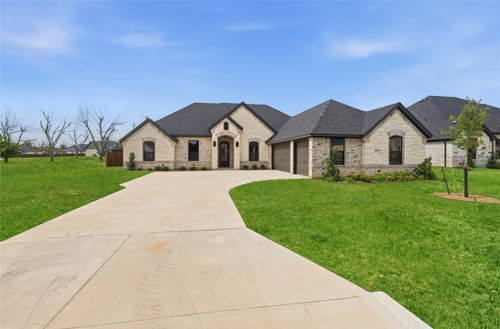 2172 Middlewood Cir, Granbury, TX, 76049-4340 | Card Image