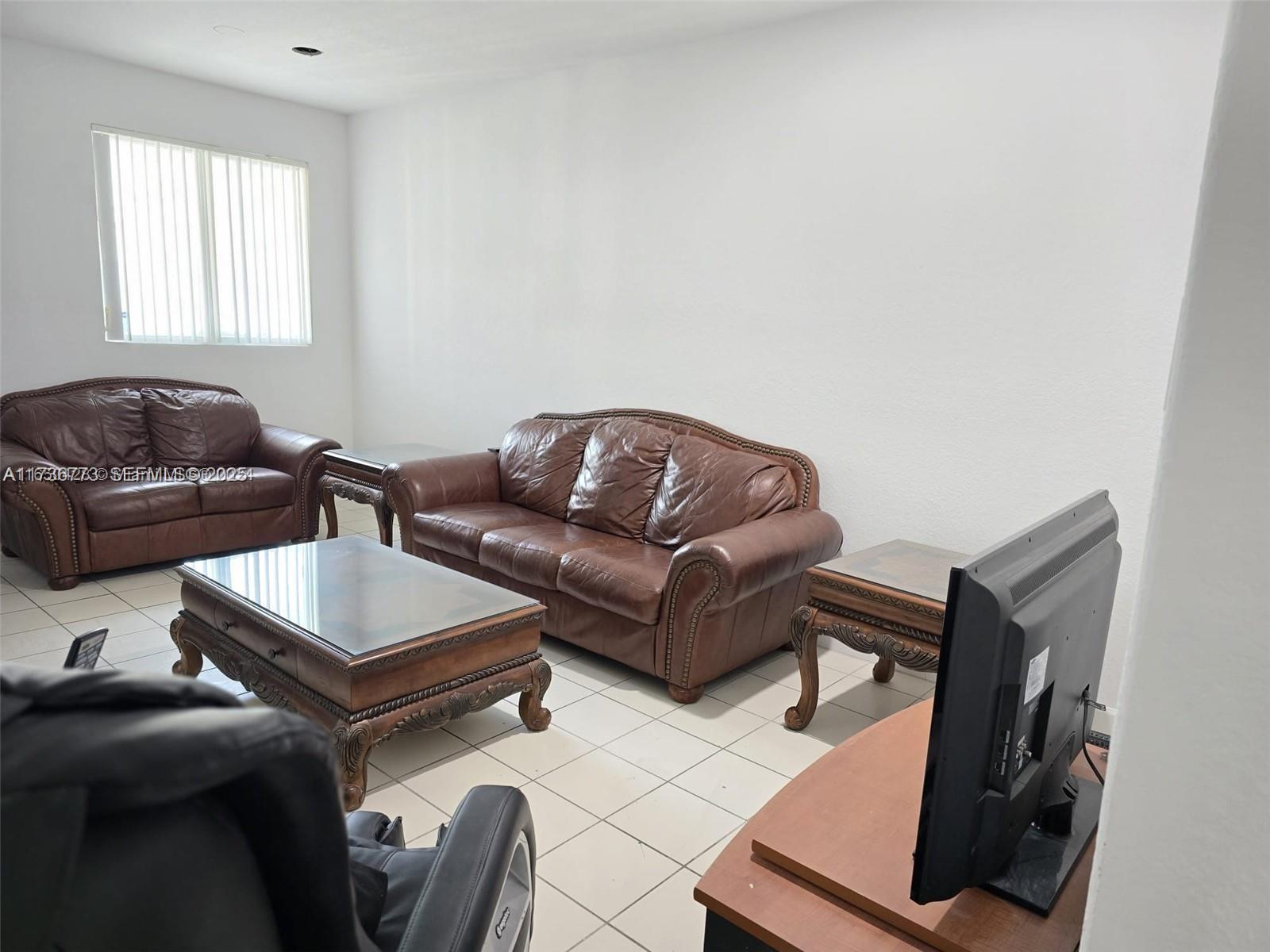 Residential Lease in Homestead 3